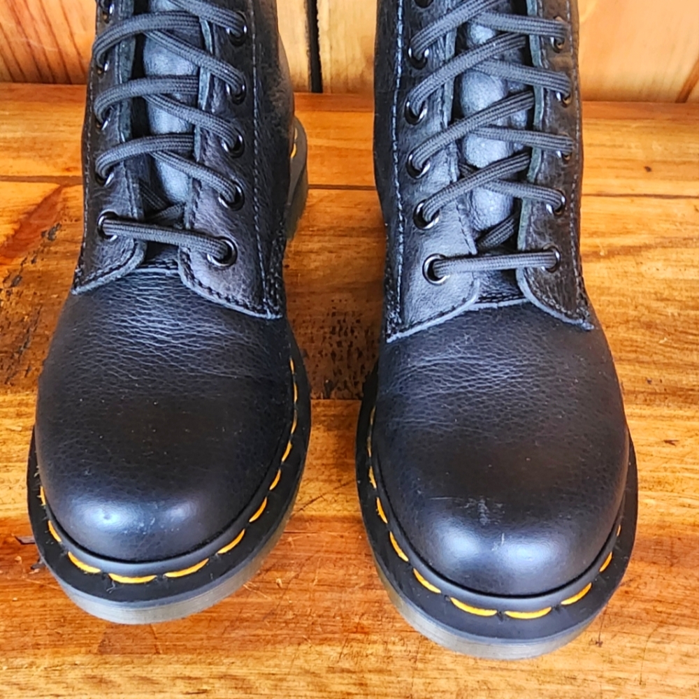 Dr. Martens 1460 Pascal - Picture 3 of 7